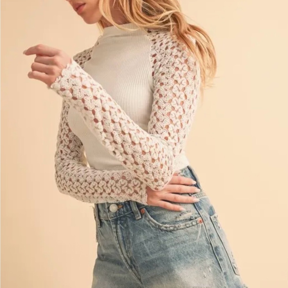 Free People Clemente Stretch Cotton Top In Crochet Lace Sleeves - Picture 2 of 5
